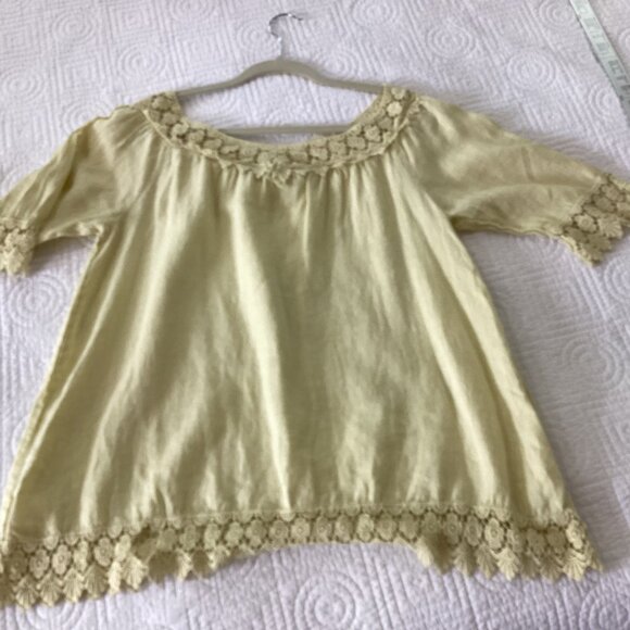 Piazza Roma 100% Linen Blouse Tunic Shirt Size M Buttery Yellow W/ Lace Details - Picture 7 of 13